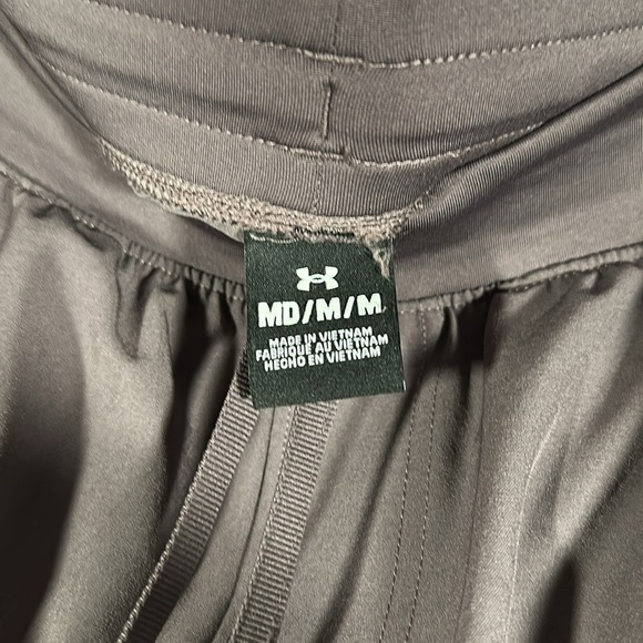 Under Armour Men’s Dark Grey Anywhere Adaptable Pants - Picture 12 of 12